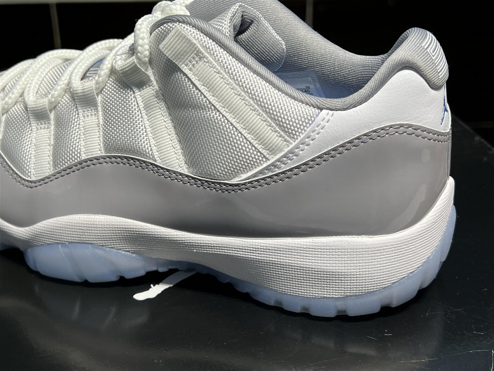 Air Jordan 11 Low “Cement Grey”Low top basketball shoes AV2187-140  4