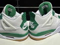 SB x Air Jordan 4 “Pine Green”Mid-top basketball shoes  DR5415-103