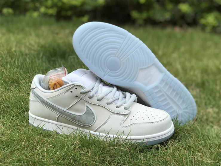 Concepts x      SB Dunk Low “White Lobster FD8776-100  sport shoes  3