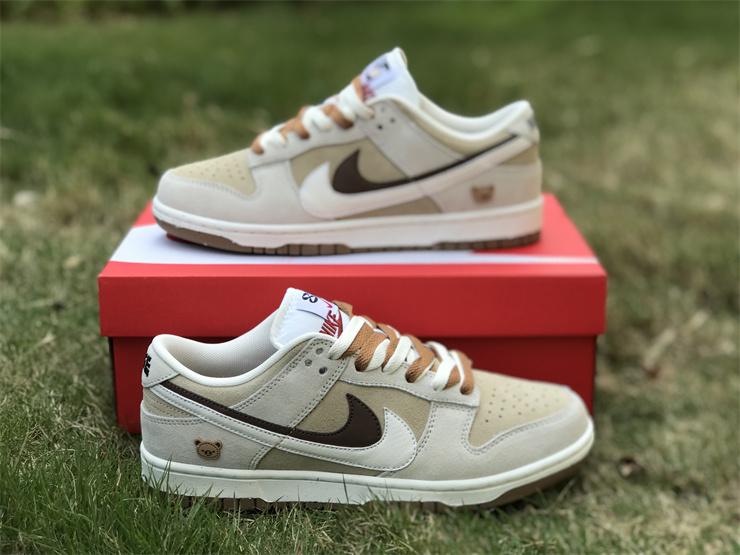      Dunk Low 85 Bear Cookie Double Hook DO9457-100 CASUAL SHOES  5