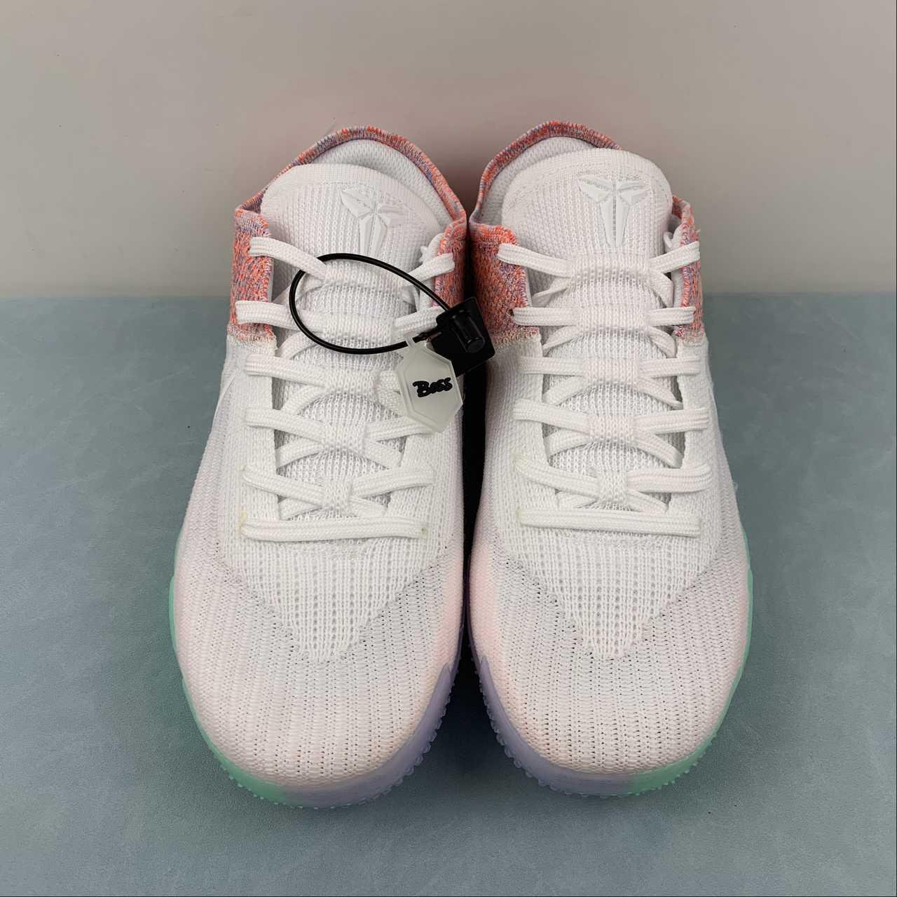      Kobe basketball shoes AQ1087-102 sport shoes  5