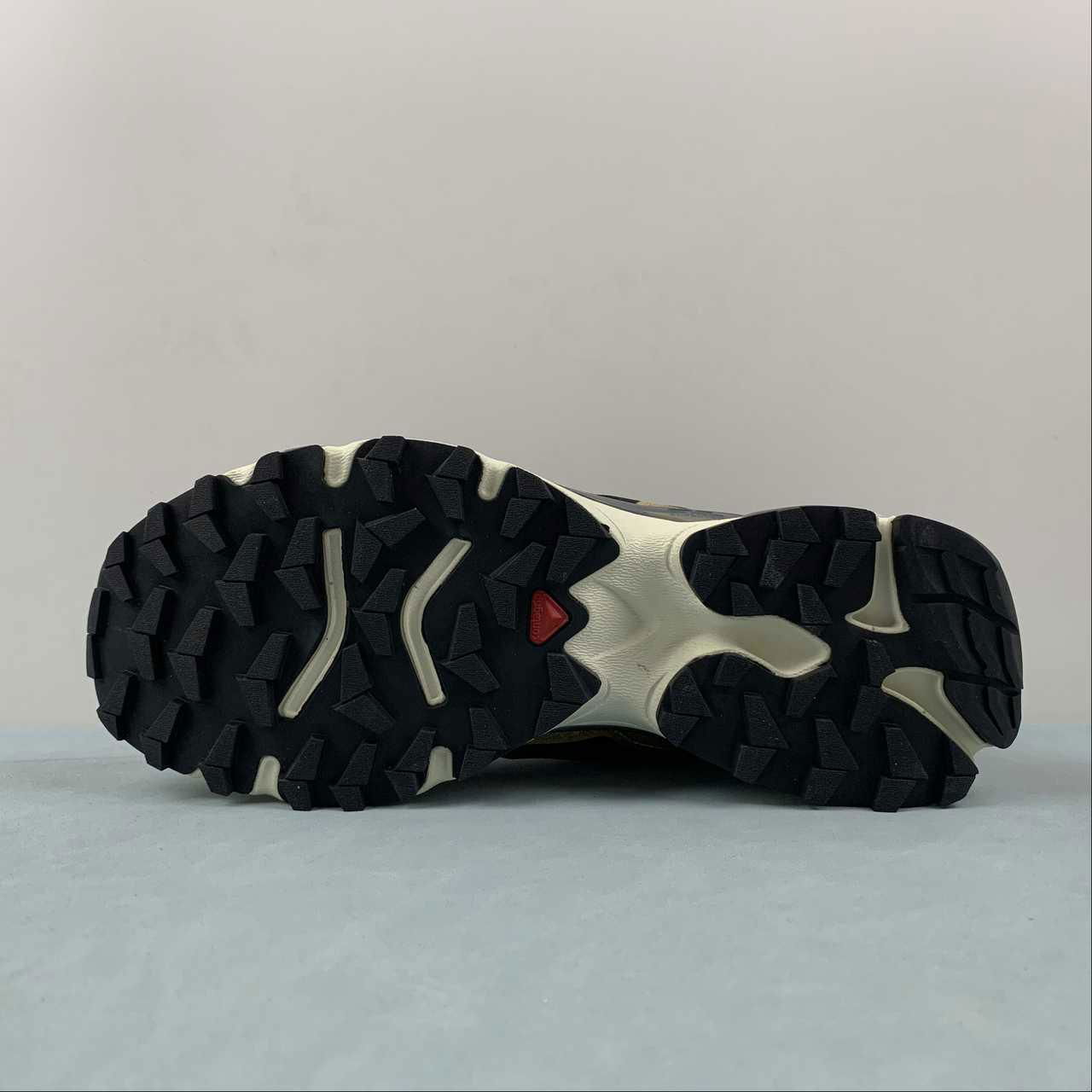 Salomon XT-Slate Retro functional fashion running shoes 472564 3