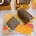 LV suitcase, material: first layer leather, large 21x14x8cm, small 18x12.5cm