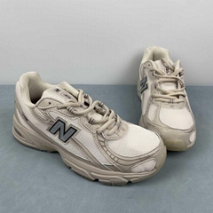             shock-absorbing and breathable running shoes U740LN1, sizes 36-45