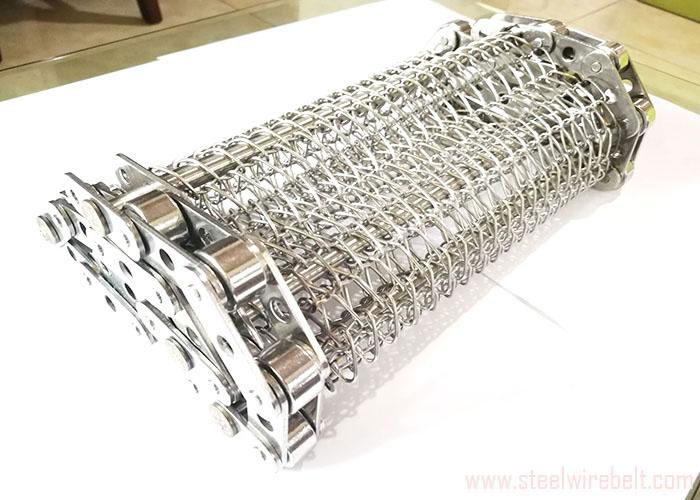 Chain Edge Stainless Steel Wire Mesh Conveyor Belt 20-100m Length Anti Acid 3