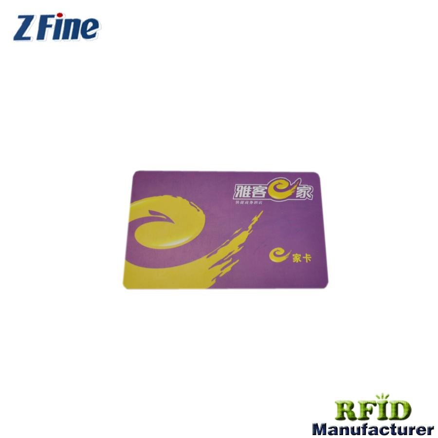 Manufacturing PVC card with CMYK printing