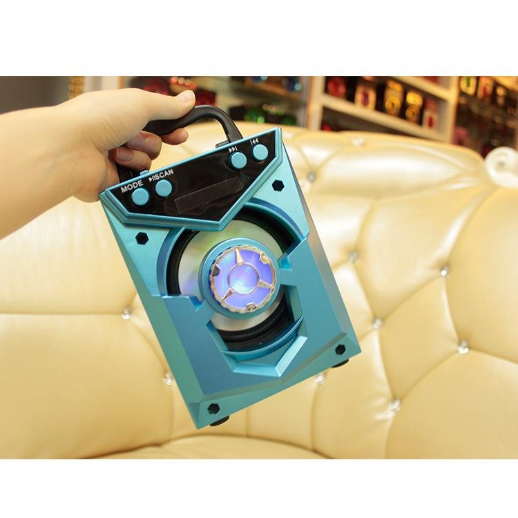 Factory Mini Wood Outdoor Portable amplifier super Sound bluetooth speaker 5