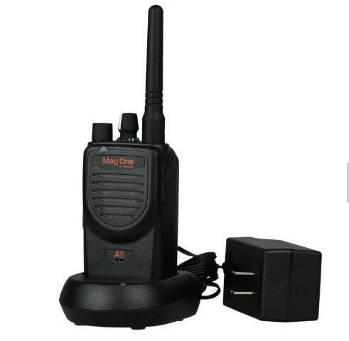 Motorola Mag One A8 Mini Handheld UHF VHF Walkie Talkie  4
