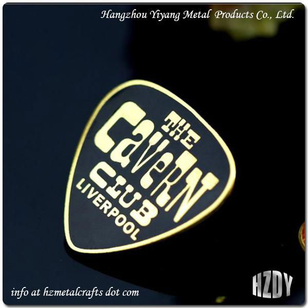 Zinc Alloy Enamel Company Logo Badge Customized 4