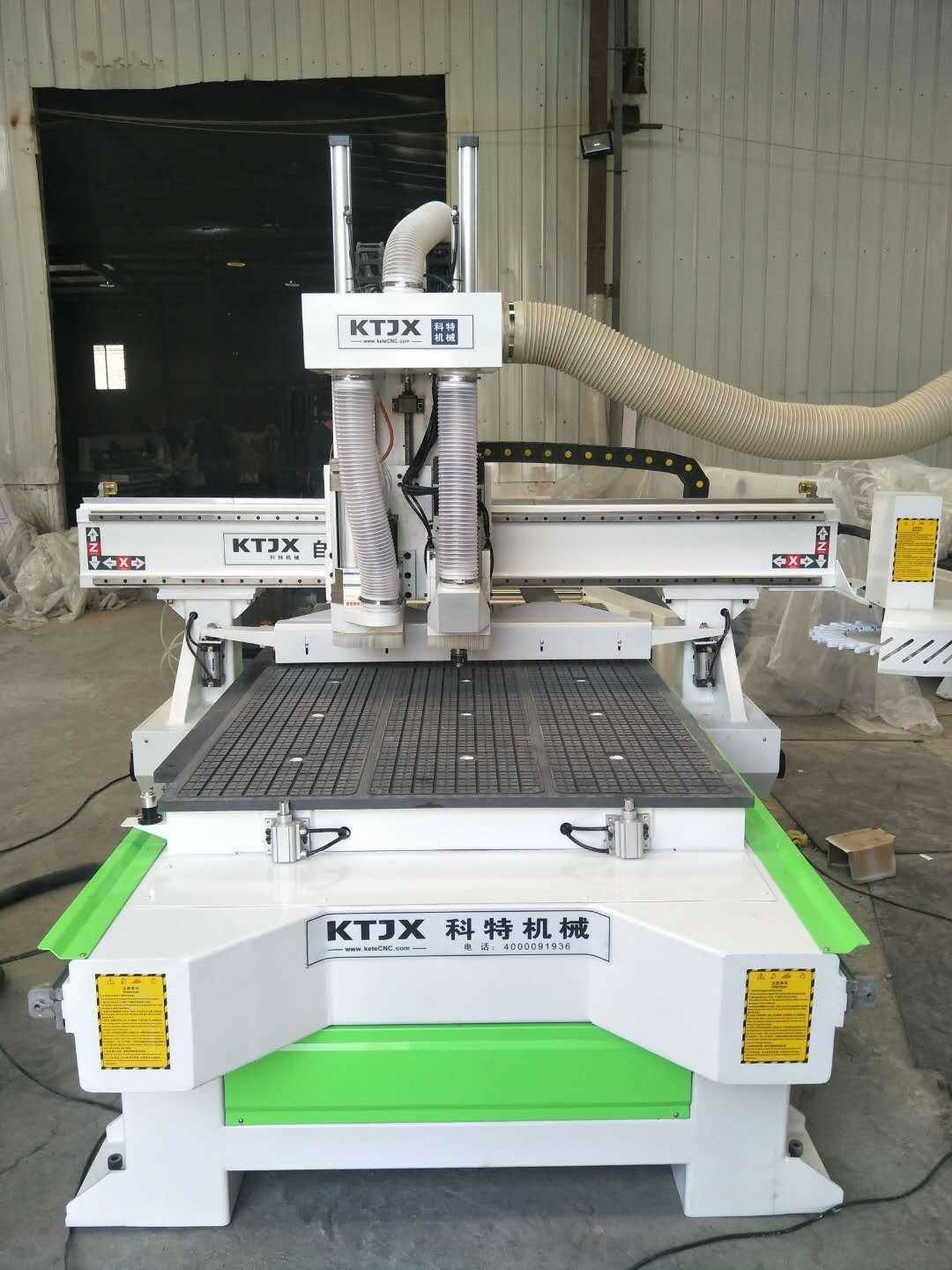 Woodworking CNC cutting machine for Cabinets 2