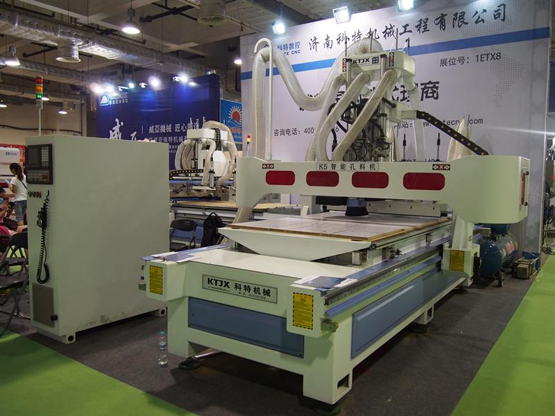 Woodworking CNC cutting machine for Cabinets 4