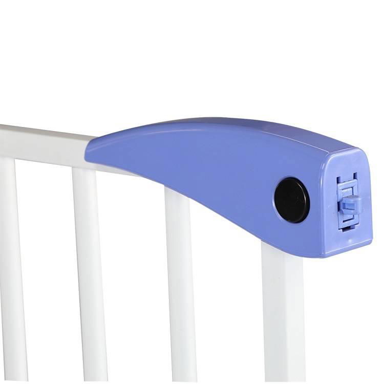 Pet & Baby Safety Gate 4