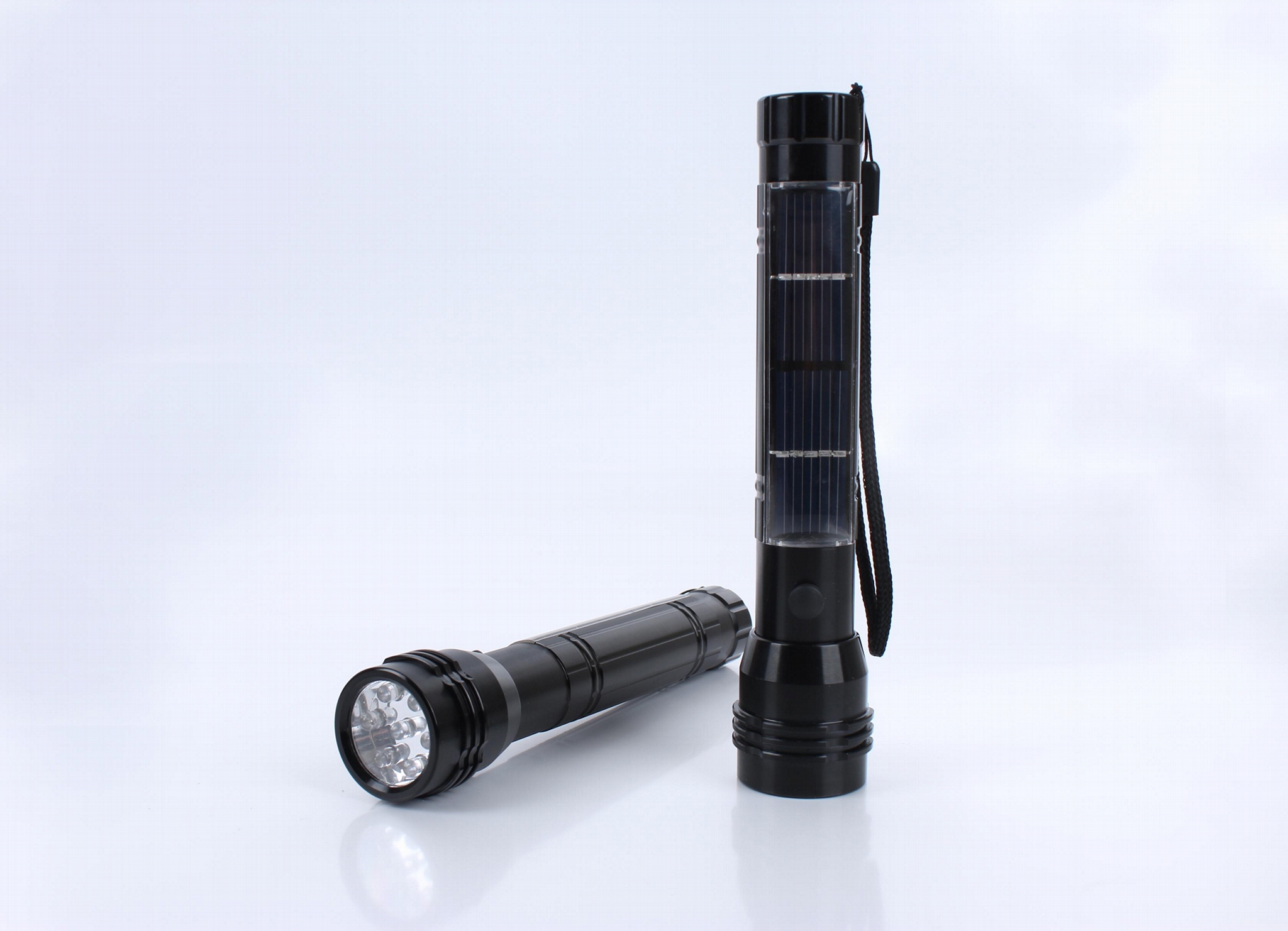 solar torch solar flashlight for camp and outdoors 1