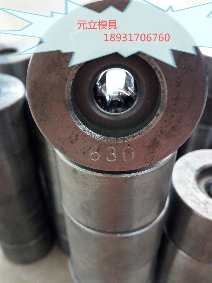 水泥钢钉斜纹模具 4
