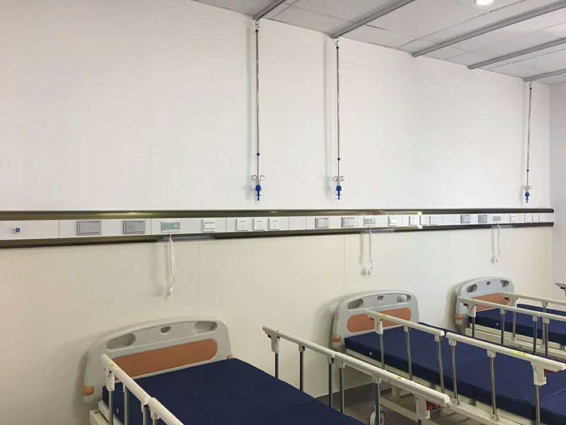 重庆洋欧耀医疗设备主要生产天轨输液架 2