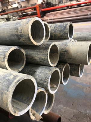 ASTM A106 Gr B Carbon Steel Seamless Steel Pipe 2