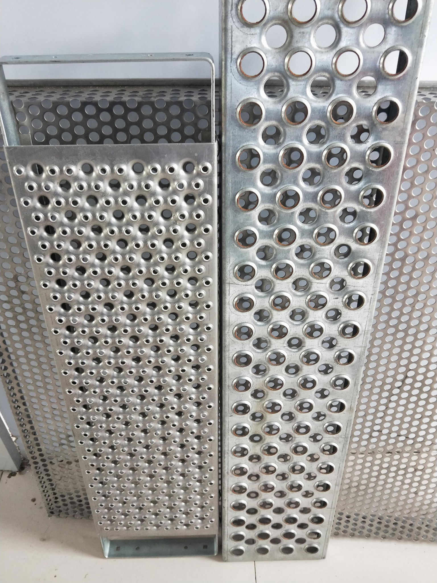 perforated metal mesh 4