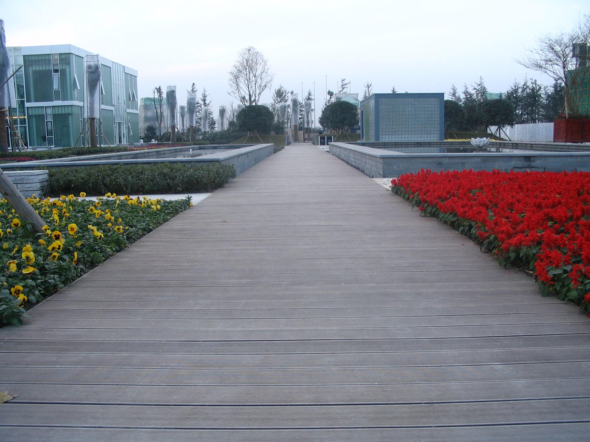 recyclable wood plastic composite flooring K251504 RED FOREST