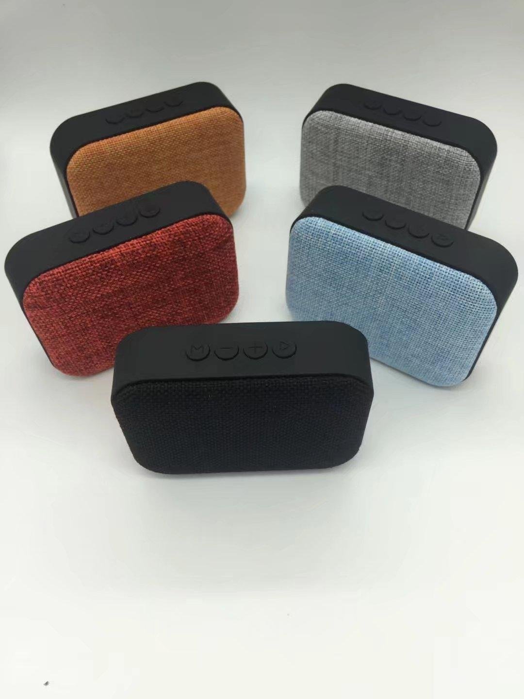 Cheap Bluetooth speaker with fabric shell 