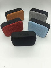 Cheap Bluetooth speaker with fabric shell