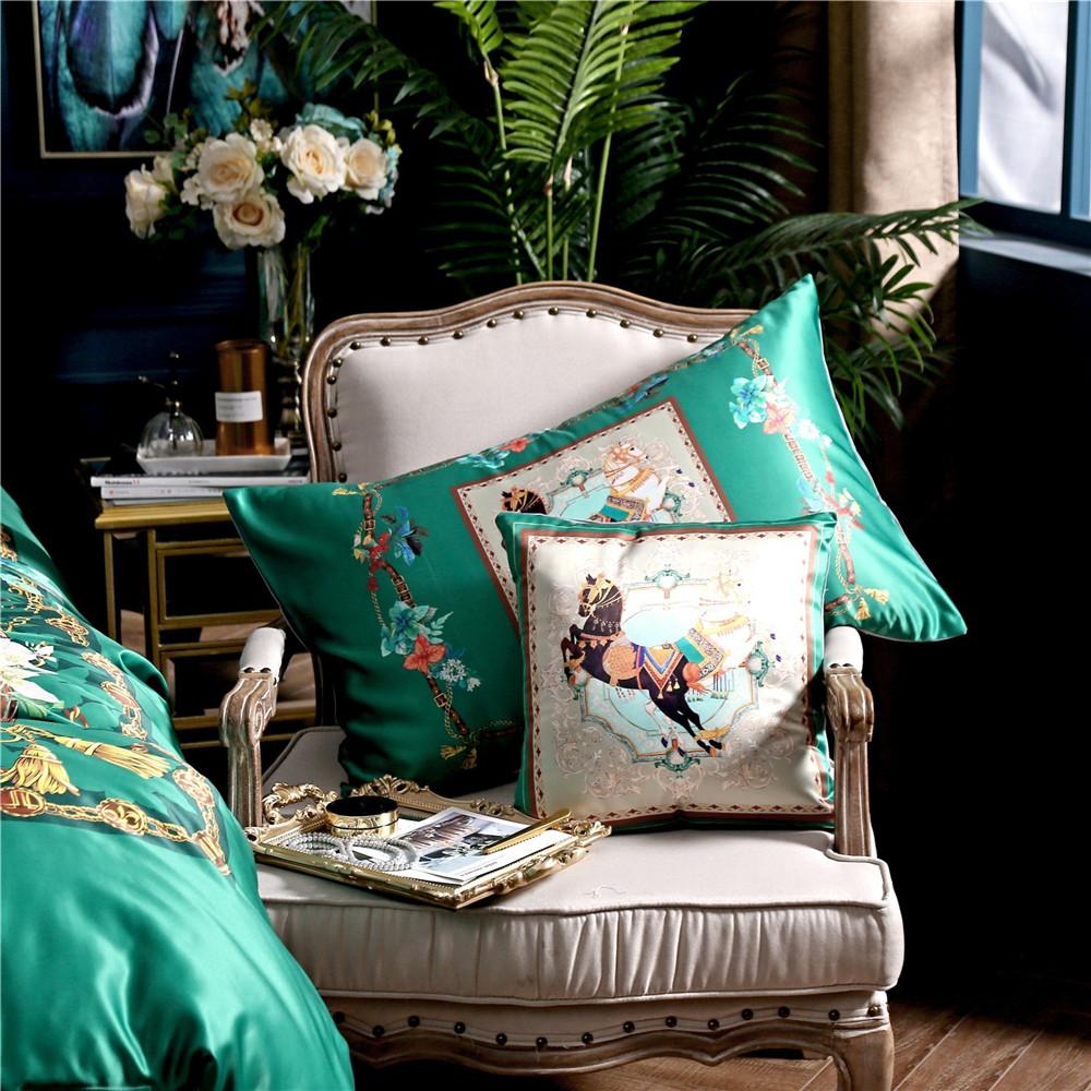               Four Piece-Suit Bedding Luxury Brand Suit Bedclothes 12