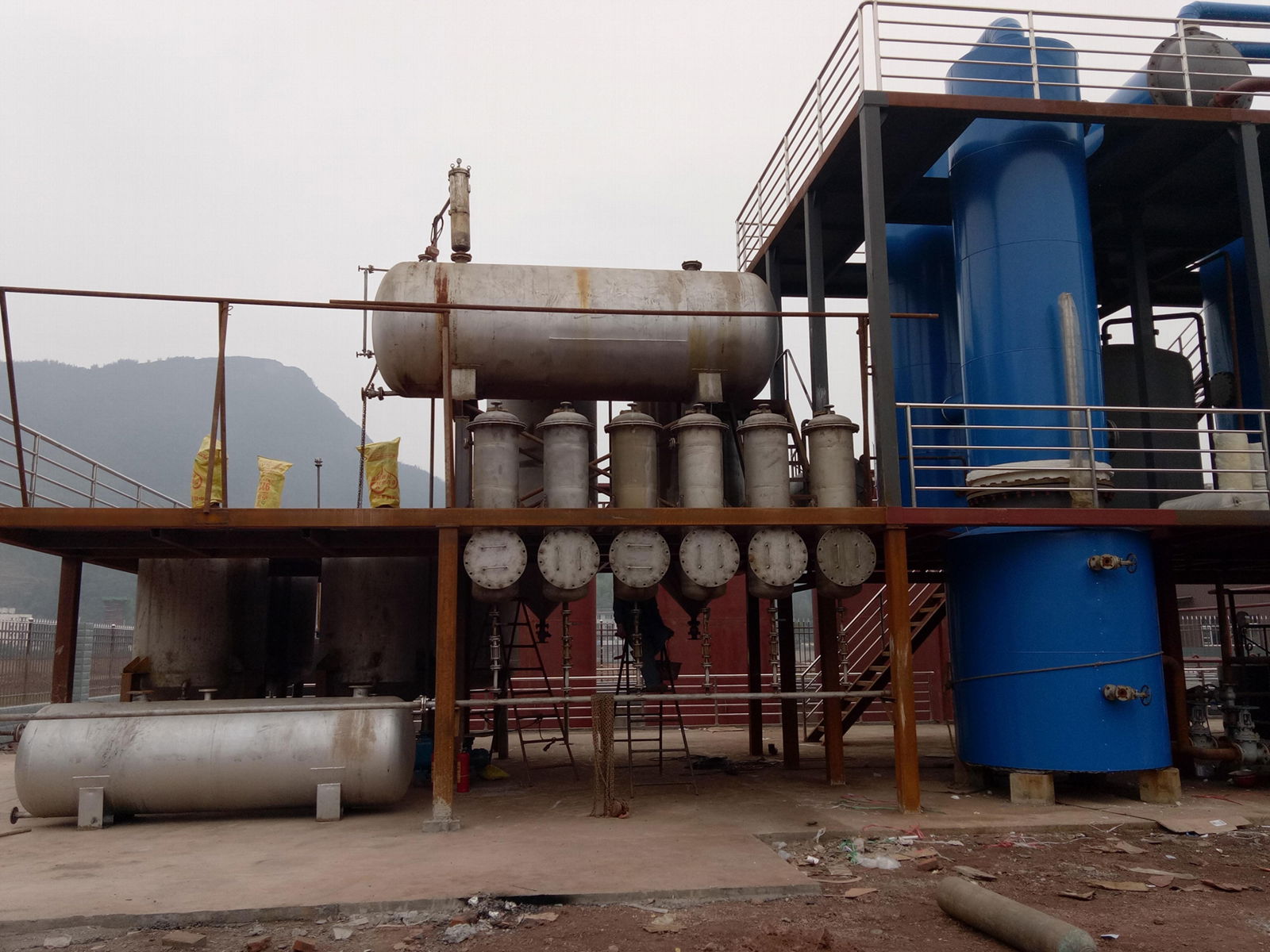 waste/used tire pyrolysis to tire oil machine, waste tire recycling machie 5