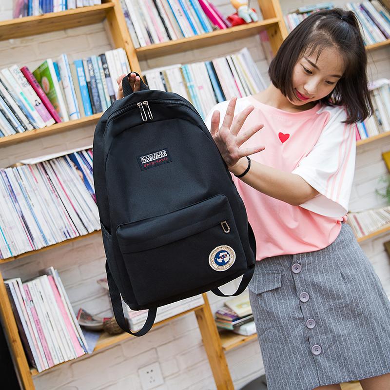 European-style  large capacity high school students travel  backpack 4