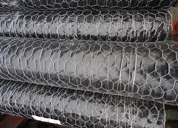 Hot Dipped Hexagonal Wire Mesh 2