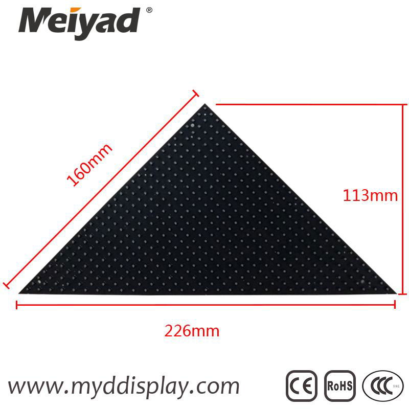 P5 Indoor Triangle LED Screen 160mm*226mm*113mm 2
