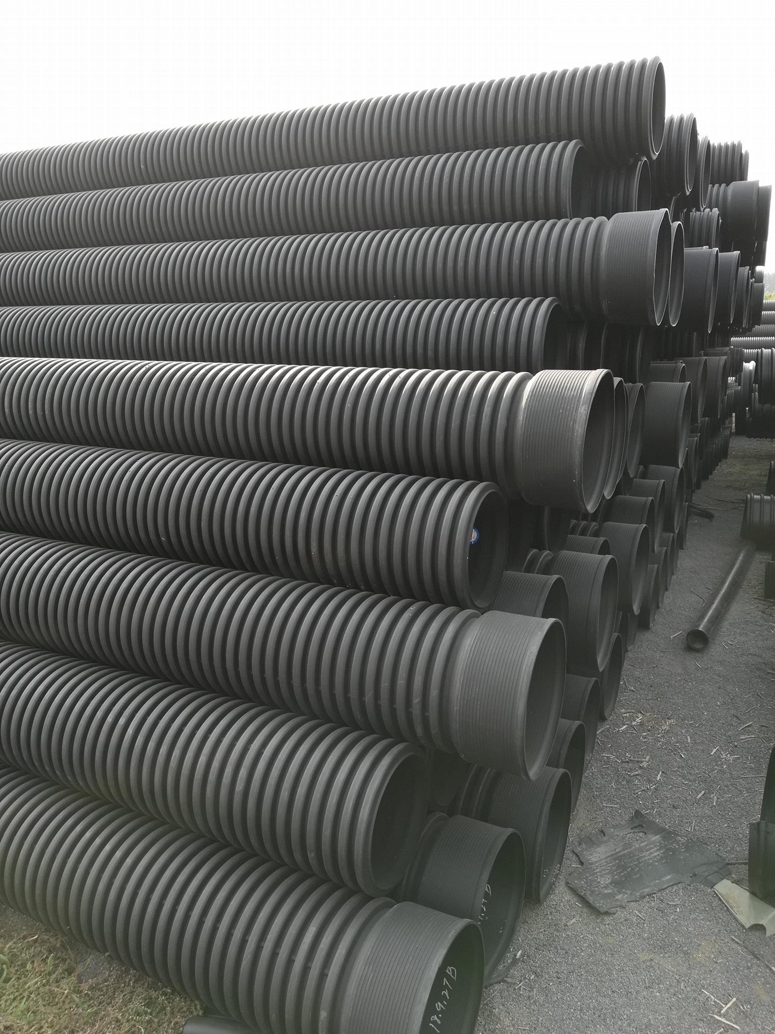 埋地排水用波纹管 - dn200-800mm - 新颐通 (中国 河北省 生产商)