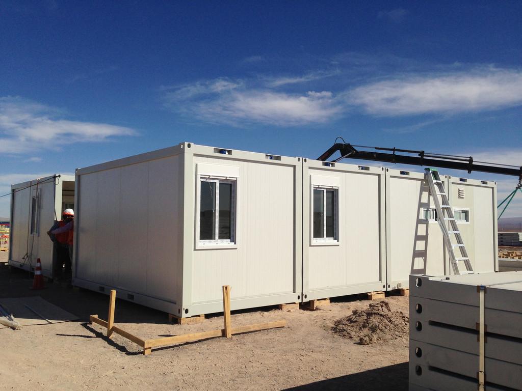 Prefabricated Steel Frame Standard Tiny Modular Container House 2