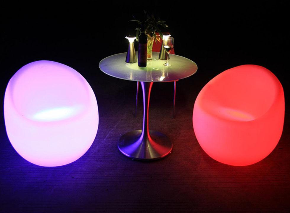 Fashionalbe modern outdoor led luminous plastic sofa chair wiht pad 2