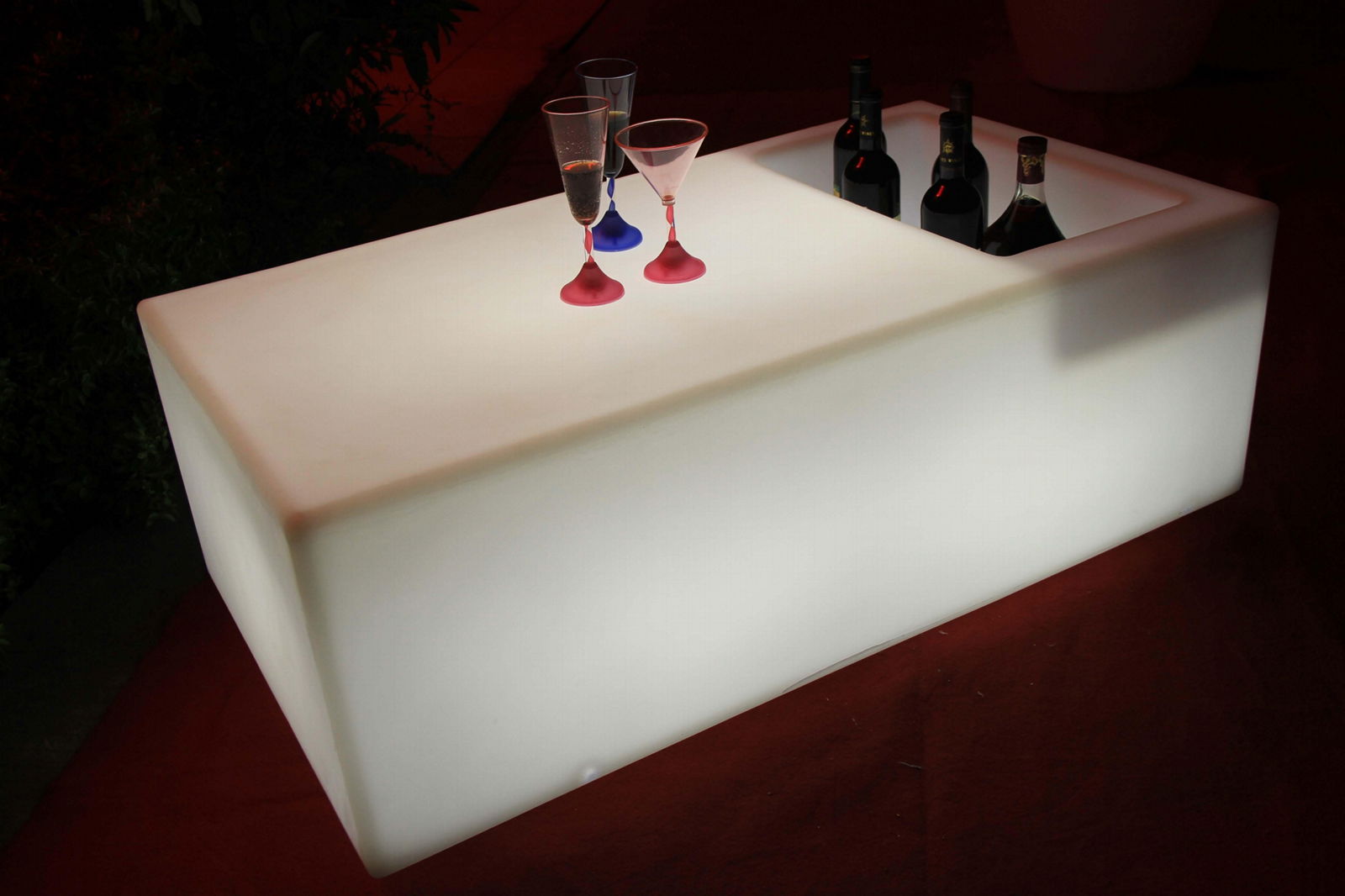 Modern hot sales Led Ice bucket disco wine bar table 2