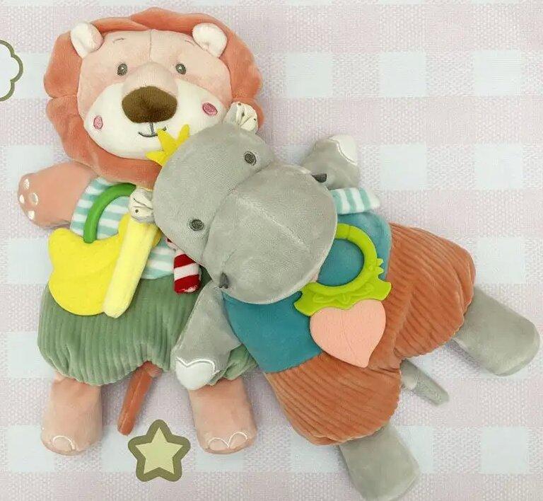 Cute Animal Security Blanket Plush Baby Blanket With Toy Teething baby Comforter 3