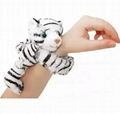 OEM Stuffed Plush Giraffe Tiger Soft Animal hug bracelet wild animal h   ers 2