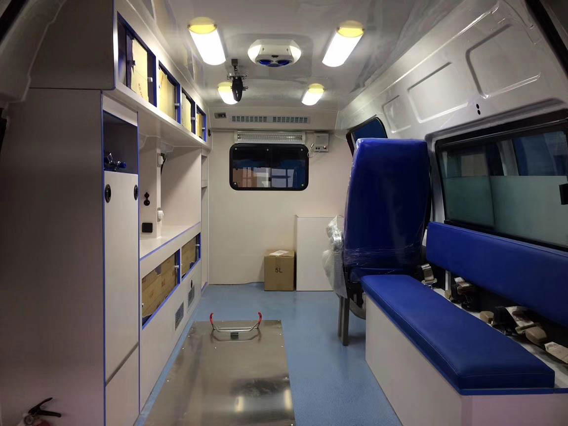 Foton best quality new ICU ambulance emergency vehicle for sale 4