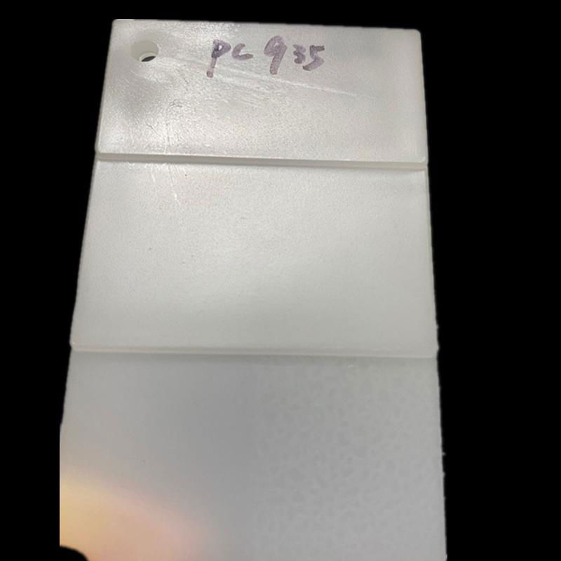 Polycarbonate PC pumped polycarbonate matt material 3