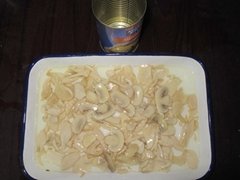 canned mushroom pieces and stems