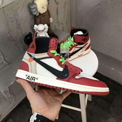      Air Jordan Basketball shoe OFF white x Jordan 1 Retro Hi OG Chicago Sneaker