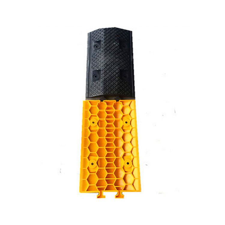 High Quality PVC Plastic Recycled Road Saftey Control Rubber Speed Bump 3