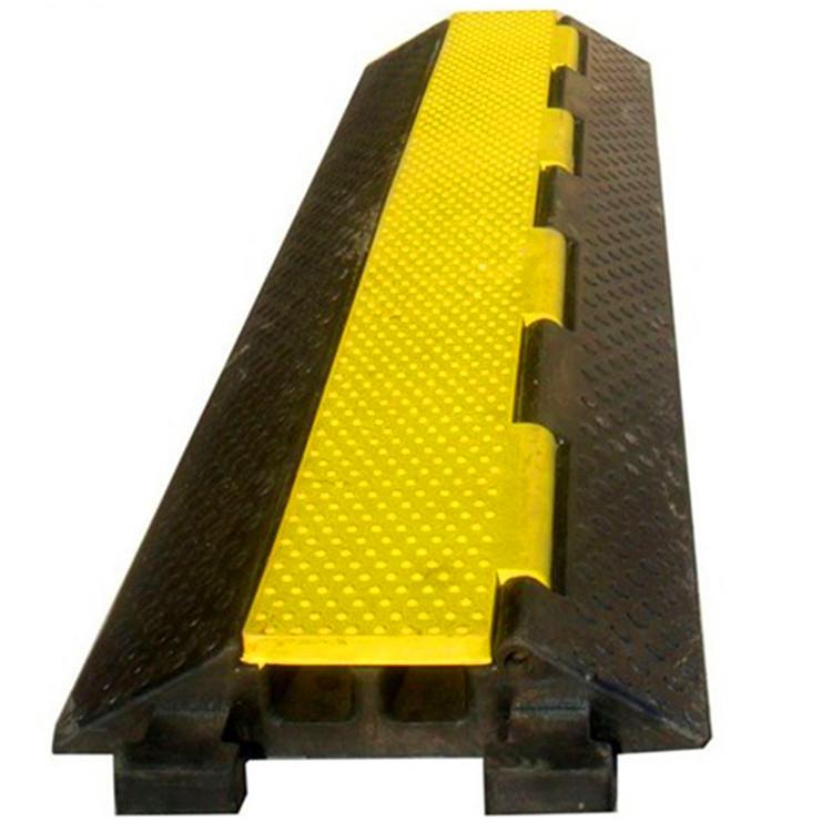 3 Channel Waterproof Cable Protector Rubber Speed Bump 2