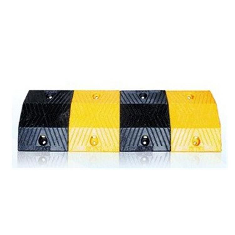 Safaty Rubber Durable Speed Bump With Wave Shaped 2