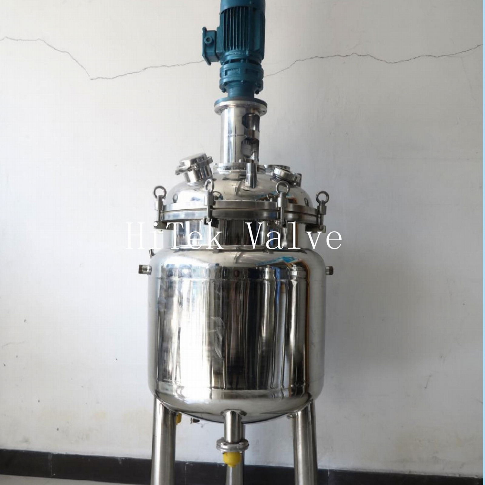 HT13 Stainless Steel Chemical Pharmaceutical Reactor Mixing Tank Equipment