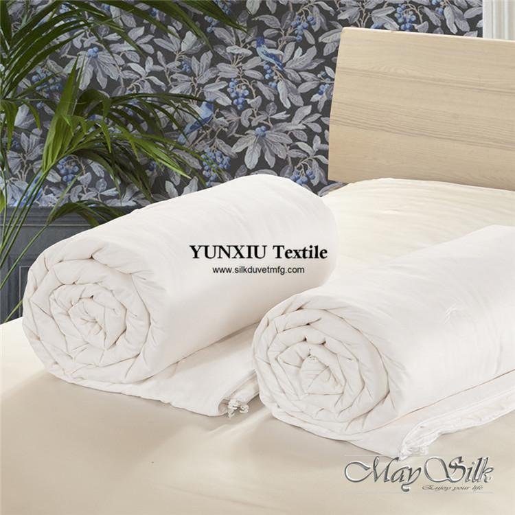 Pure mulberry silk comforter and luxury good for skin and hair