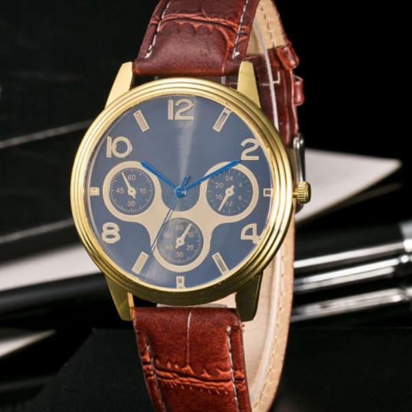 Round Quartz Leather Watch for Man F010 Shengfeng (China
