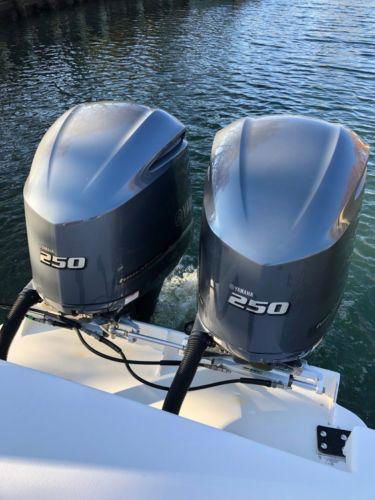  Twin 250HP DEC Yamaha Outboard Motors