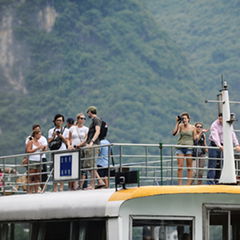 DON'T STOP-Luxury cruise ship yacht 