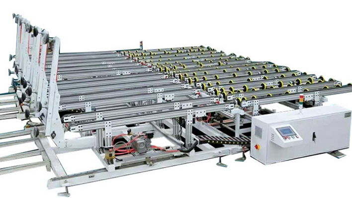 Automatic glass cutting machine