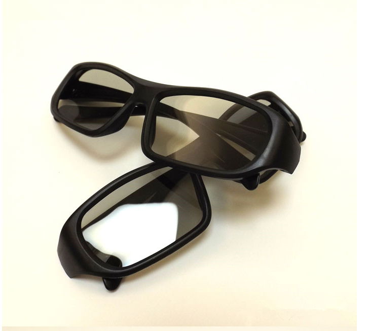 3d glasses cinema dedicated to passive circular polarized glasses 2