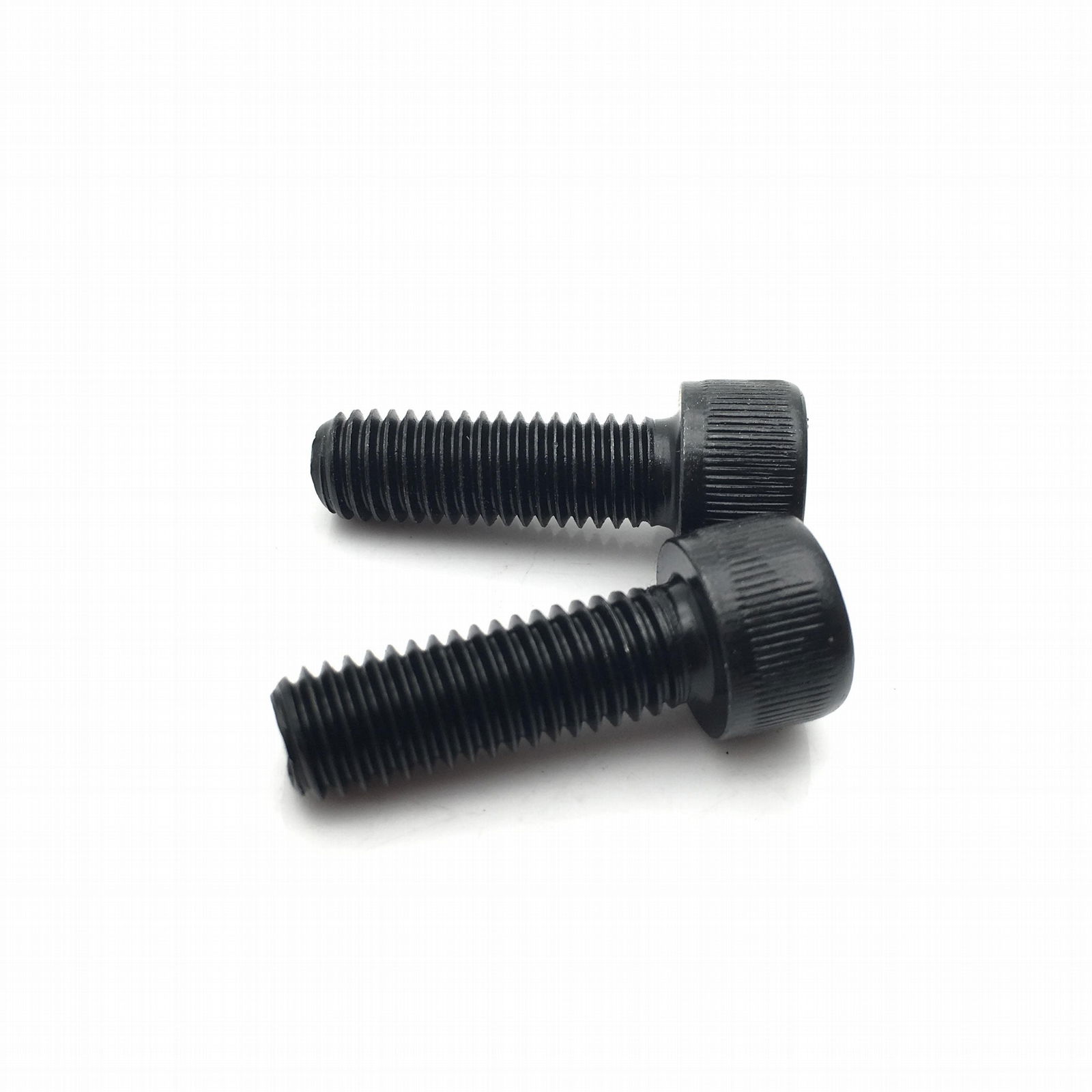 Alloy steel black oxide gr12.9 allen screw hex socket cap screw bolt DIN912 4